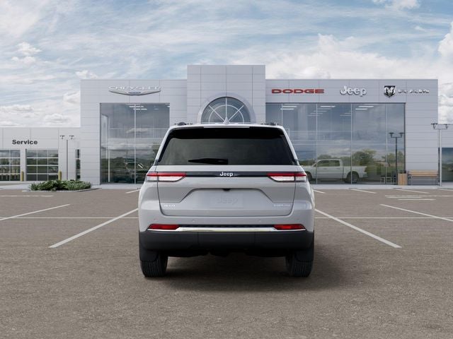 2026 Jeep Grand Cherokee GRAND CHEROKEE LAREDO X 4X4