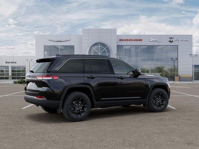 2026 Jeep Grand Cherokee Base