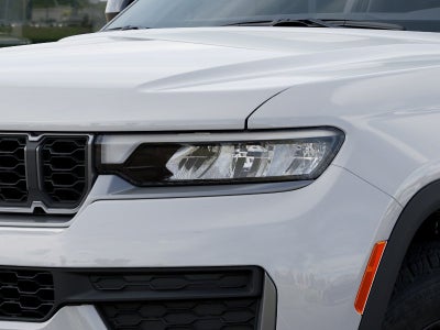 2026 Jeep Grand Cherokee Base