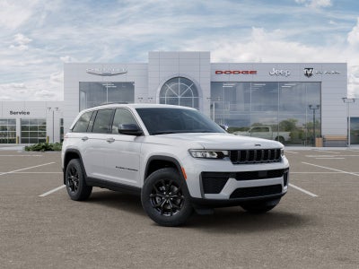 2026 Jeep Grand Cherokee Base