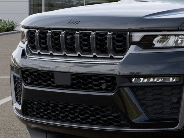 2027 Jeep Grand Cherokee GRAND CHEROKEE LIMITED RESERVE 4X4