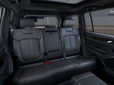 2027 Jeep Grand Cherokee Base