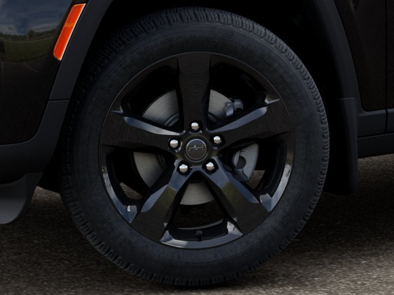 2027 Jeep Grand Cherokee Base
