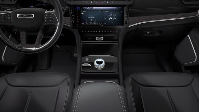 2027 Jeep Grand Cherokee Base