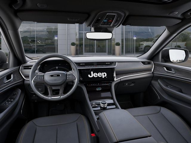 2026 Jeep Grand Cherokee Base