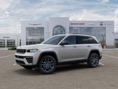2026 Jeep Grand Cherokee Base
