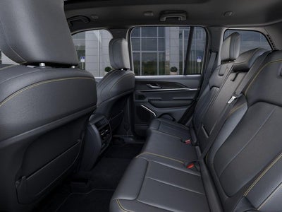 2026 Jeep Grand Cherokee Base