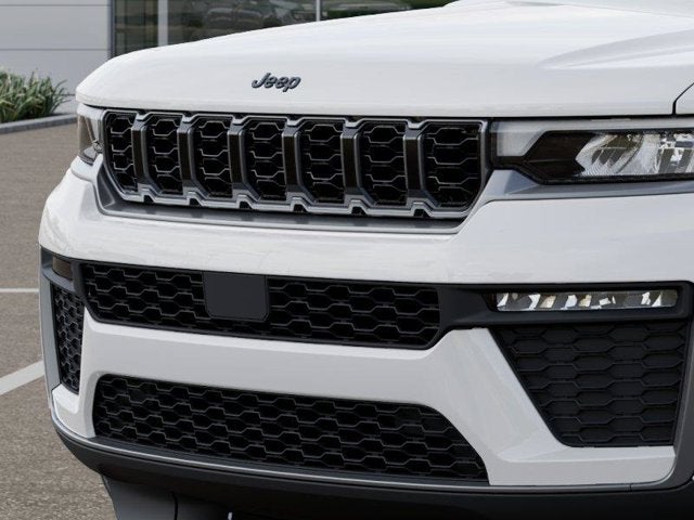2027 Jeep Grand Cherokee GRAND CHEROKEE LIMITED 4X4
