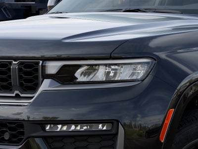 2027 Jeep Grand Cherokee Base