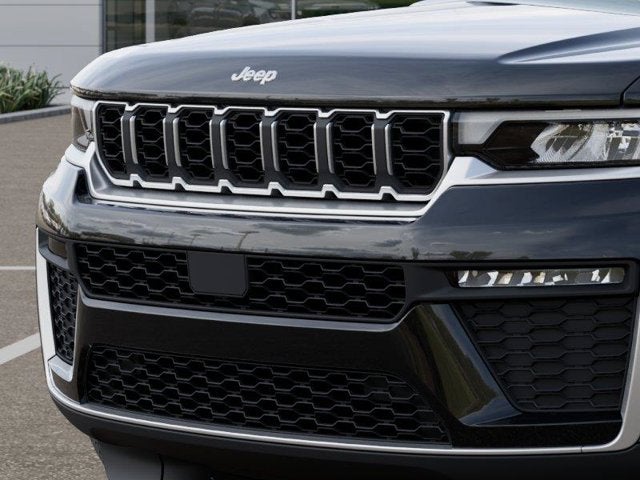 2027 Jeep Grand Cherokee GRAND CHEROKEE LIMITED 4X4