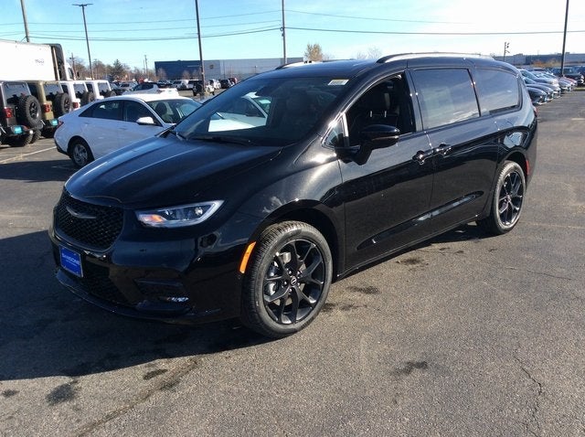 2026 Chrysler Pacifica PACIFICA LIMITED AWD