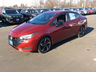 2025 Nissan Versa 1.6 SR