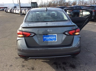 2025 Nissan Versa 1.6 SR