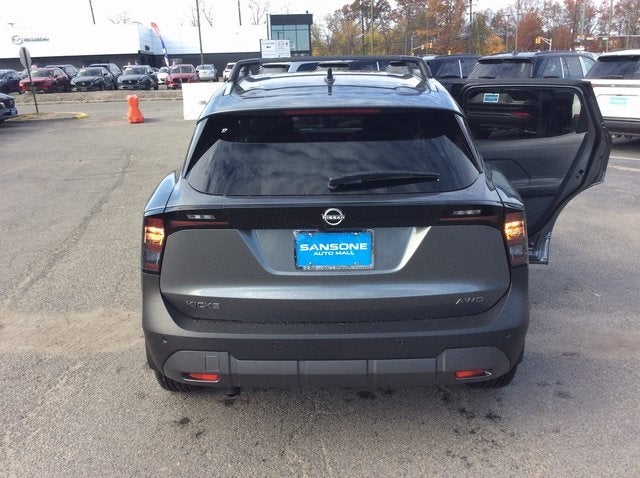 2026 Nissan Kicks SV