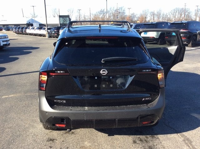 2026 Nissan Kicks SV