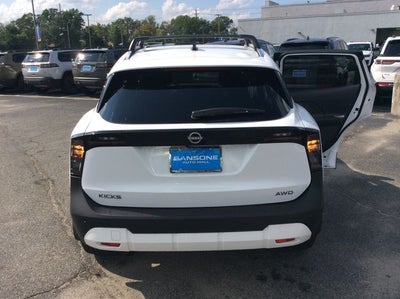 2026 Nissan Kicks SV