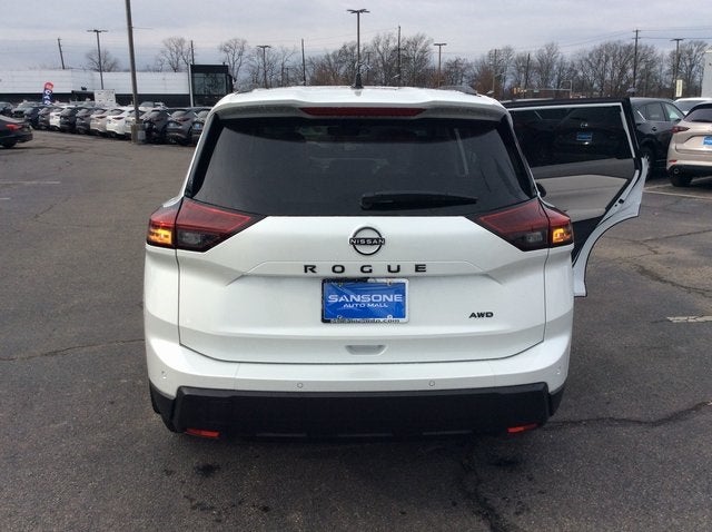 2026 Nissan Rogue Base