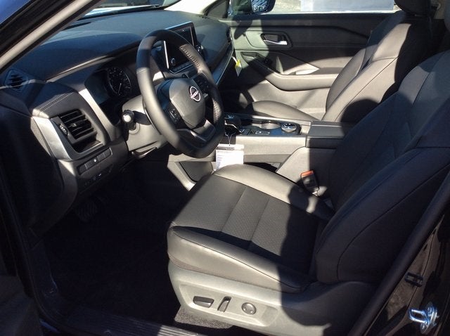 2026 Nissan Rogue Base