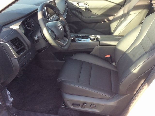 2026 Nissan Rogue Base