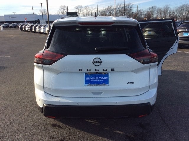 2026 Nissan Rogue Base