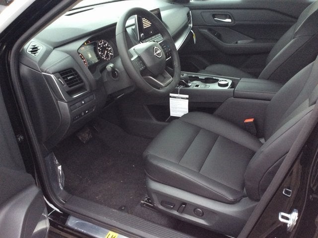 2026 Nissan Rogue Base