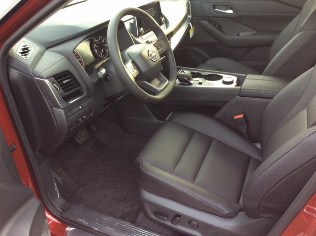 2026 Nissan Rogue Base