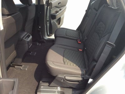 2025 Nissan Pathfinder S