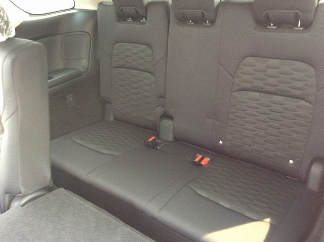 2025 Nissan Pathfinder S