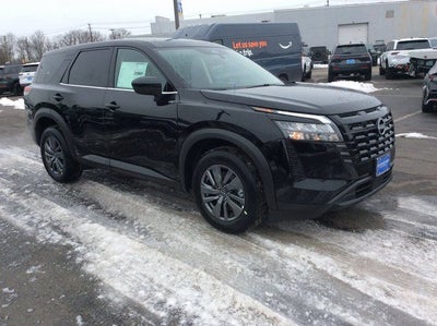 2026 Nissan Pathfinder S