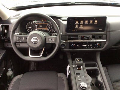 2026 Nissan Pathfinder S