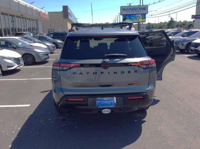 2026 Nissan Pathfinder Rock Creek