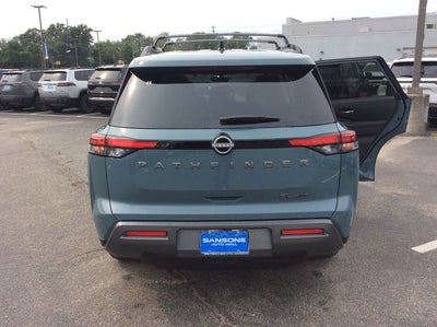 2026 Nissan Pathfinder SL