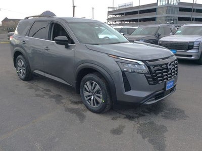 2026 Nissan Pathfinder SL