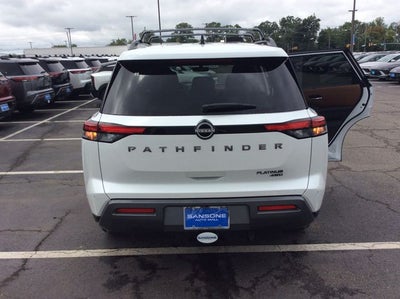 2026 Nissan Pathfinder Platinum