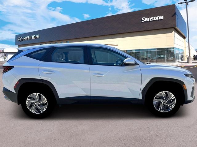 2026 Hyundai Tucson Hybrid Blue SE
