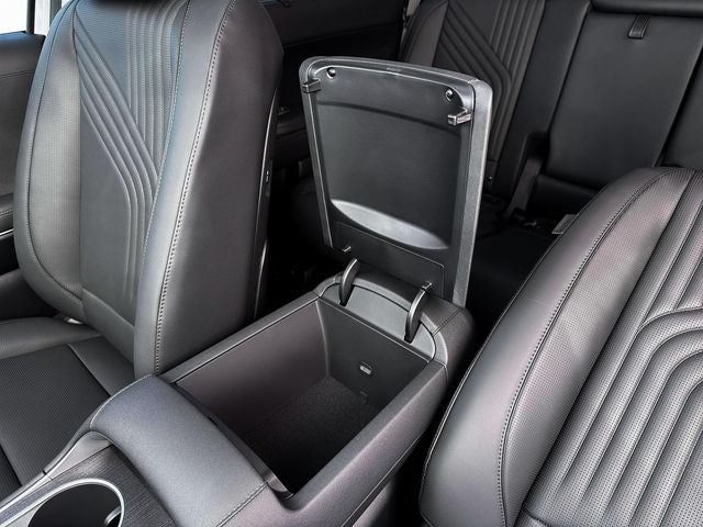 2026 Hyundai Palisade Hybrid SEL Premium 8 Passenger