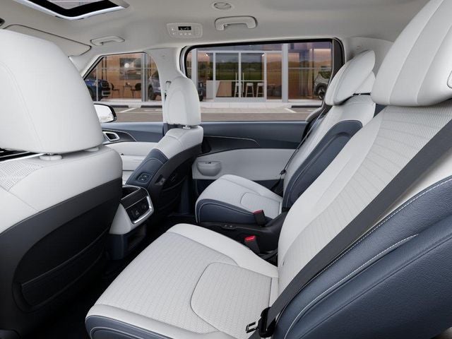 2027 Kia Carnival SX