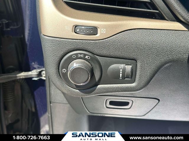 2016 Jeep Cherokee Sport