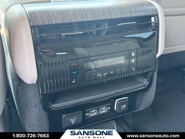 2023 Jeep Wagoneer Series II
