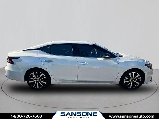 2023 Nissan Maxima SV
