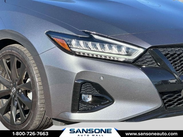 2023 Nissan Maxima SR