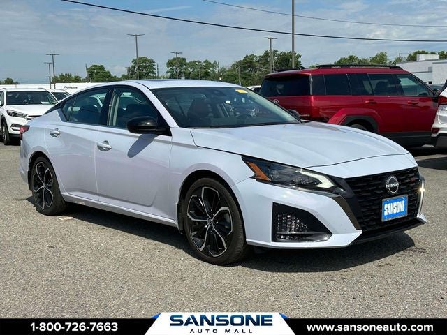 2023 Nissan Altima 2.5 SR