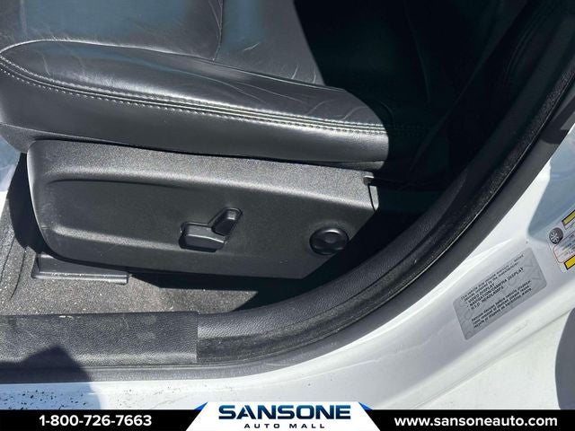 2016 Chrysler 300 Limited