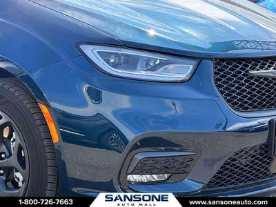 2023 Chrysler Pacifica Hybrid Touring L