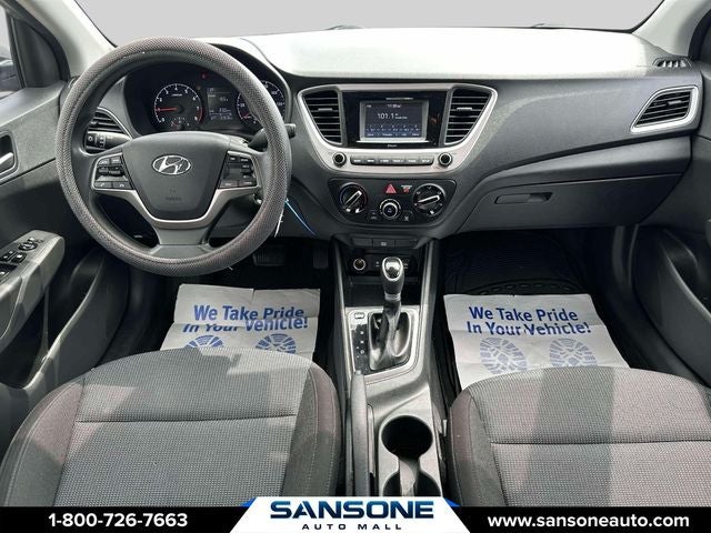 2022 Hyundai Accent SE