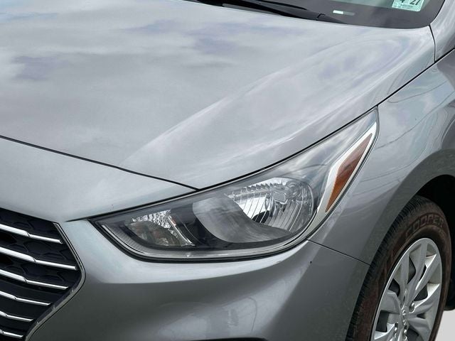 2022 Hyundai Accent SE
