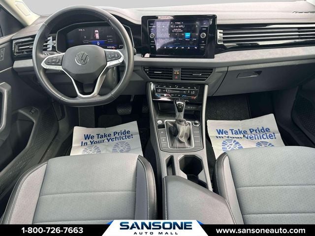 2025 Volkswagen Jetta 1.5T SE