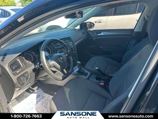 2018 Volkswagen Golf TSI S 4-Door