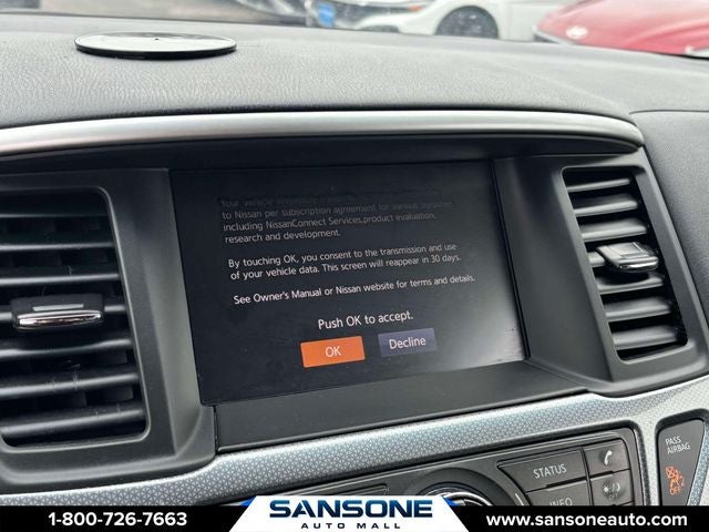 2018 Nissan Pathfinder SL