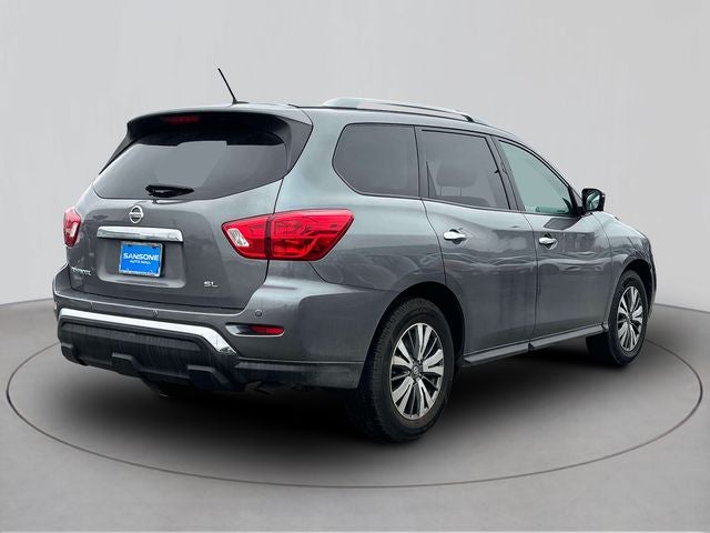 2018 Nissan Pathfinder SL